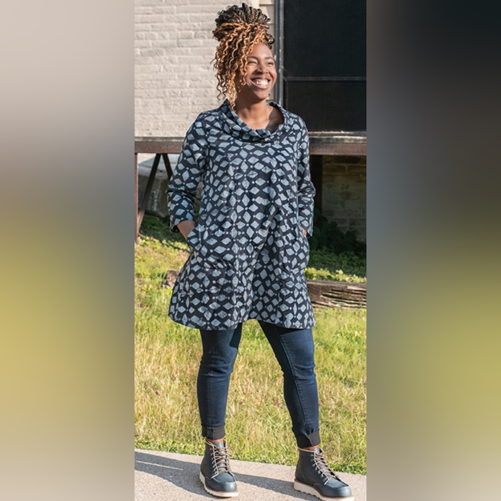 Global Mamas Women’s Cotton Swing Dress: Keepsake – Black- Size SMALL